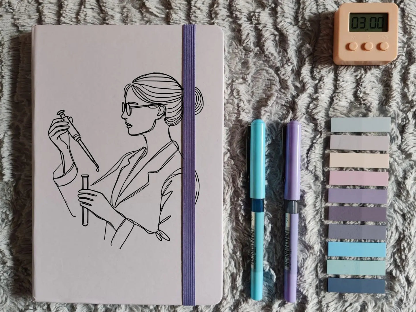 Cuaderno Floral Lila Pastel Personalizado - Tecnicos de Laboratorio